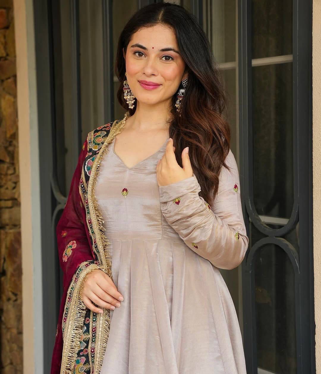 PREMIUM ISHANI DESIGNER READYMADE GOWN-DUPATTA