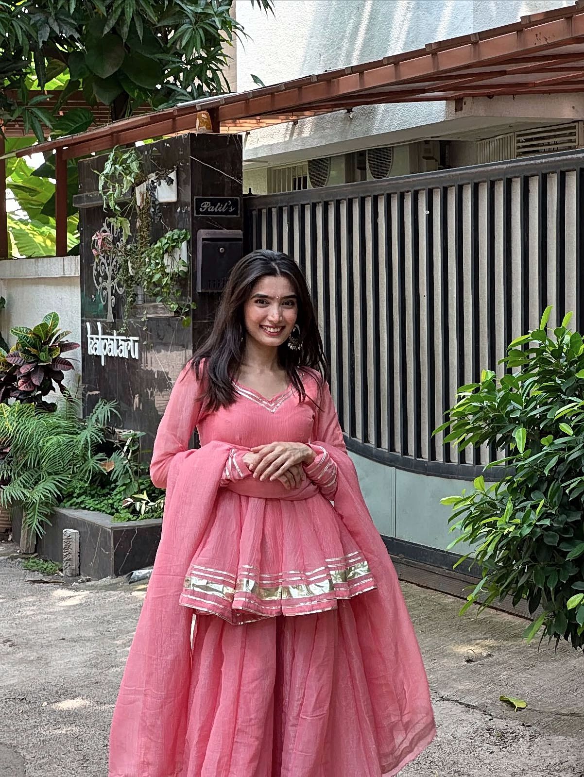 Heena short gown set with dupatta