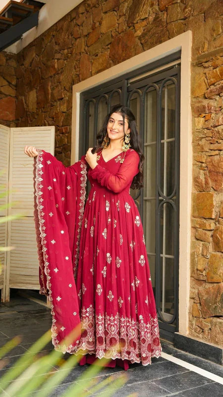 RED GEORGETTE GOWN SET WITH GOLDEN WORK