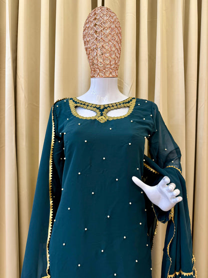 pakistani ethnic suit