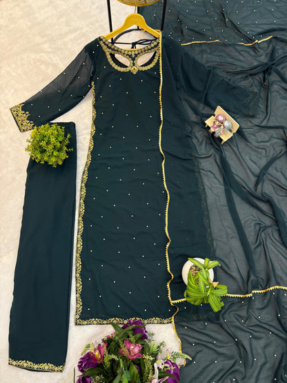 pakistani ethnic suit
