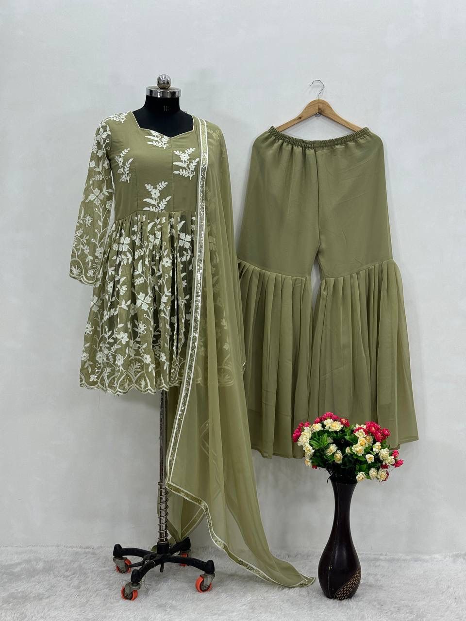 Ameena short kurti sharara set with dupatta