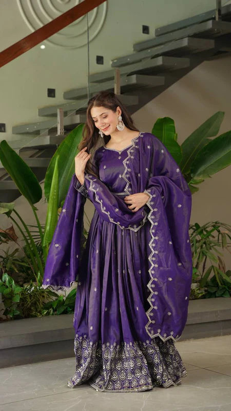 Priynka gown with dupatta