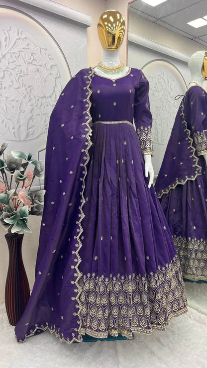 Priynka gown with dupatta